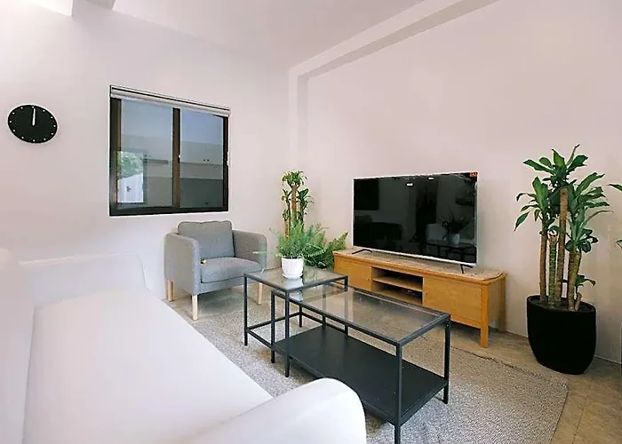 Two Bedroom Deluxe In Araneta Cubao Apartment